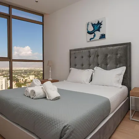 City Center 2Br Flat, 26Th Floor View, Pool & Gym Nicosia Exterior photo