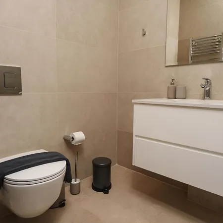 City Center 2Br Flat, 26Th Floor View, Pool & Gym Nicosia Exterior photo